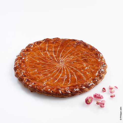 Galette des rois aux pralines rouges de la maison Sève